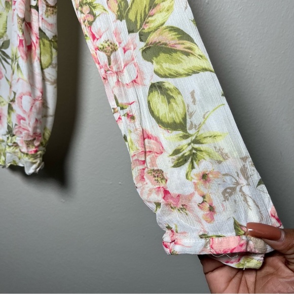J. Jill Women‎ Top Medium White Floral Dainty Button Down Rayon V-Neck Feminine - Picture 5 of 9